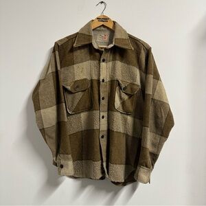 Vintage CPO Italian Wool Brown Flannel Mens Size Medium Missing Button